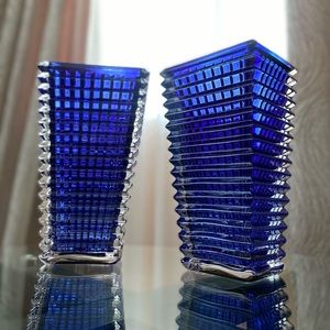 RECTANGULAR EYE VASE UNBRANDED